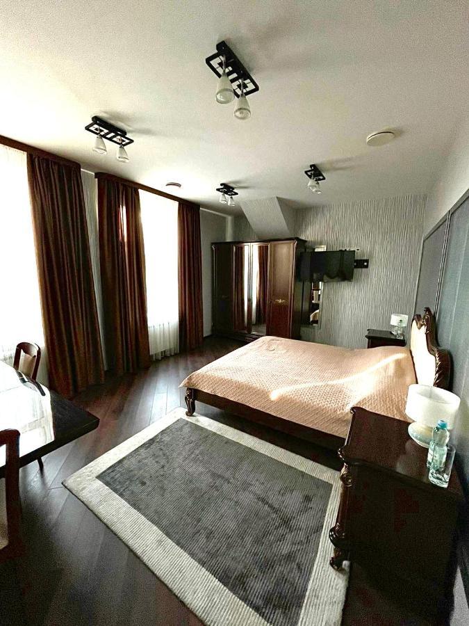 Hotel Villa Venice Vinnytsia Extérieur photo