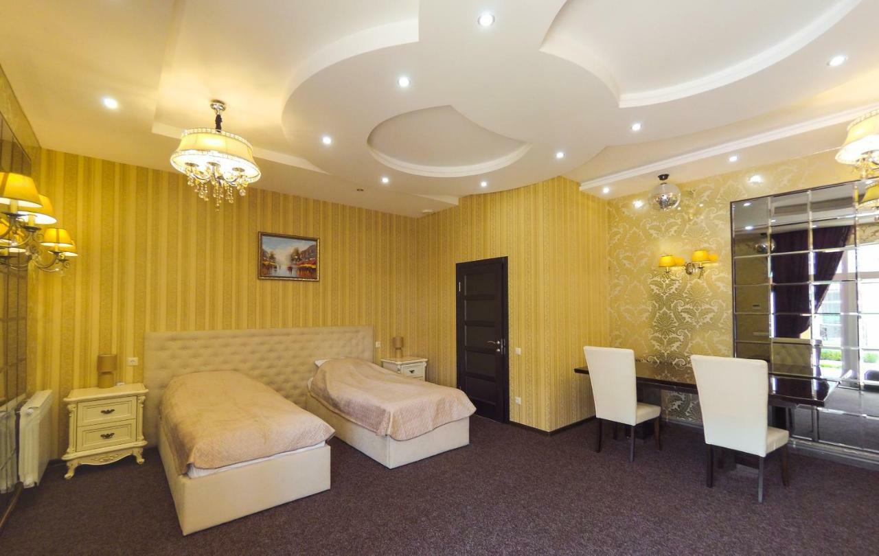 Hotel Villa Venice Vinnytsia Extérieur photo