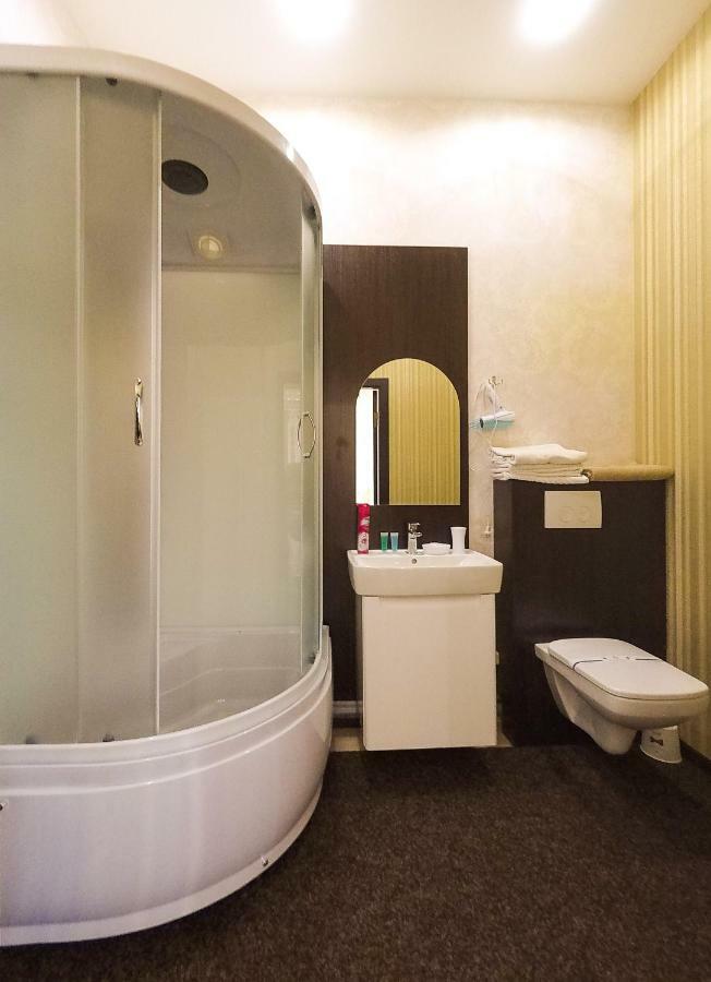 Hotel Villa Venice Vinnytsia Extérieur photo